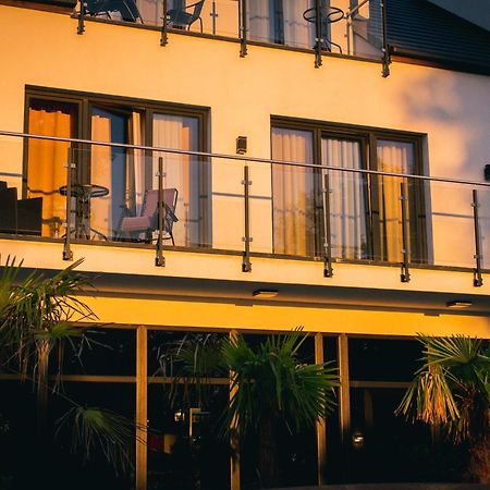 Poludnik Park Boutique Hotel Conference&Spa 斯塔加德什切青 外观 照片